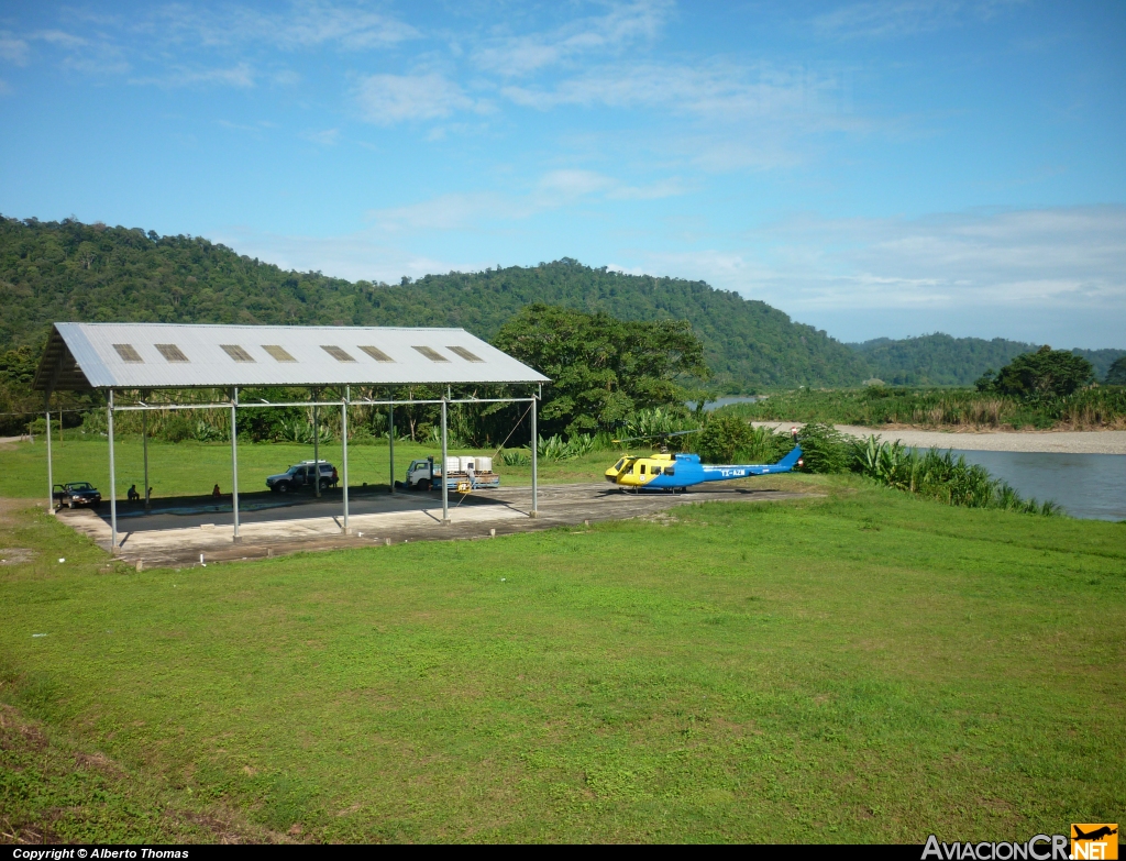 TI-AZM - Bell 205 - Aerodiva