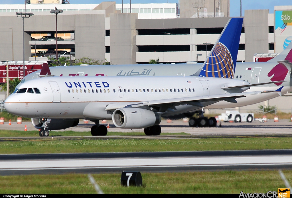 N851UA - Airbus A319-131 - United Airlines (Continental Airlines)