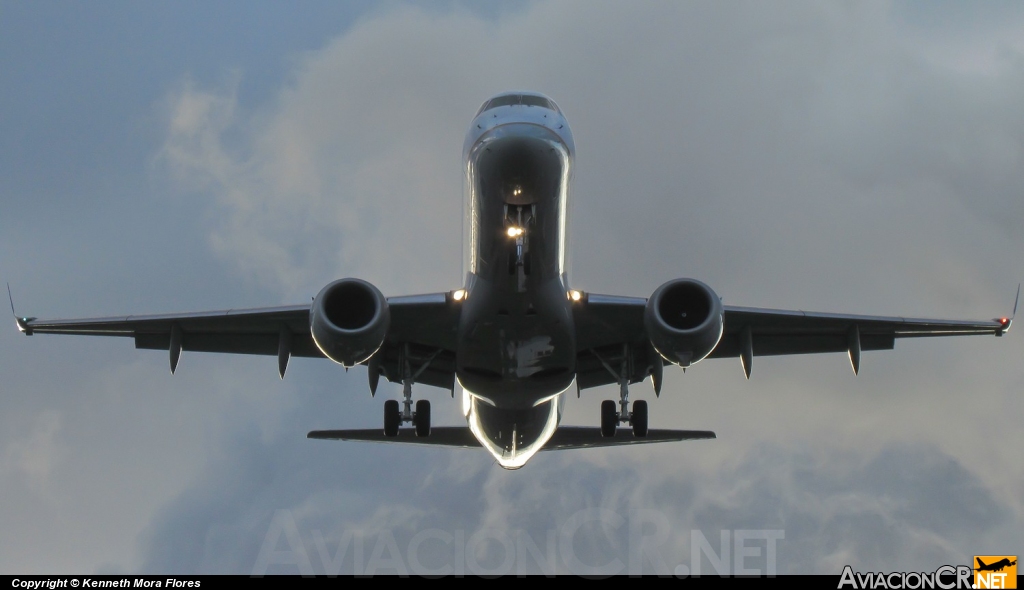 HP-1566CMP - Embraer 190-100IGW - Copa Airlines