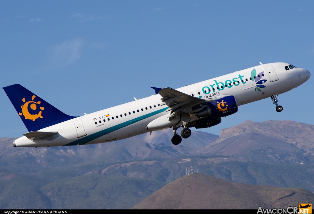 EC-LAJ - Airbus A320-214 - Iberworld