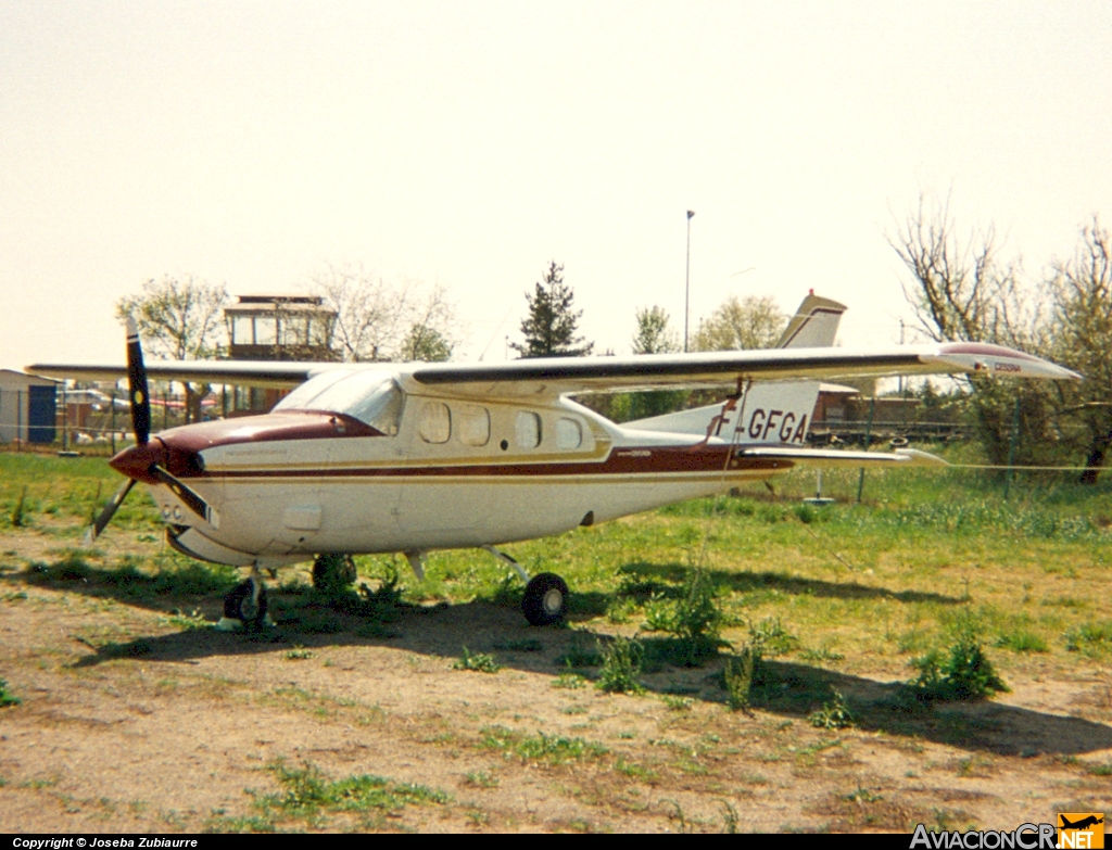 F-GFGA - Cessna P210N Pressurized Centurion II - Privado