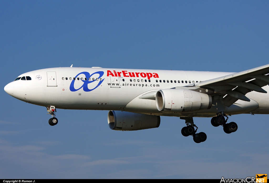 EC-LMN - Airbus A330-243 - Air Europa