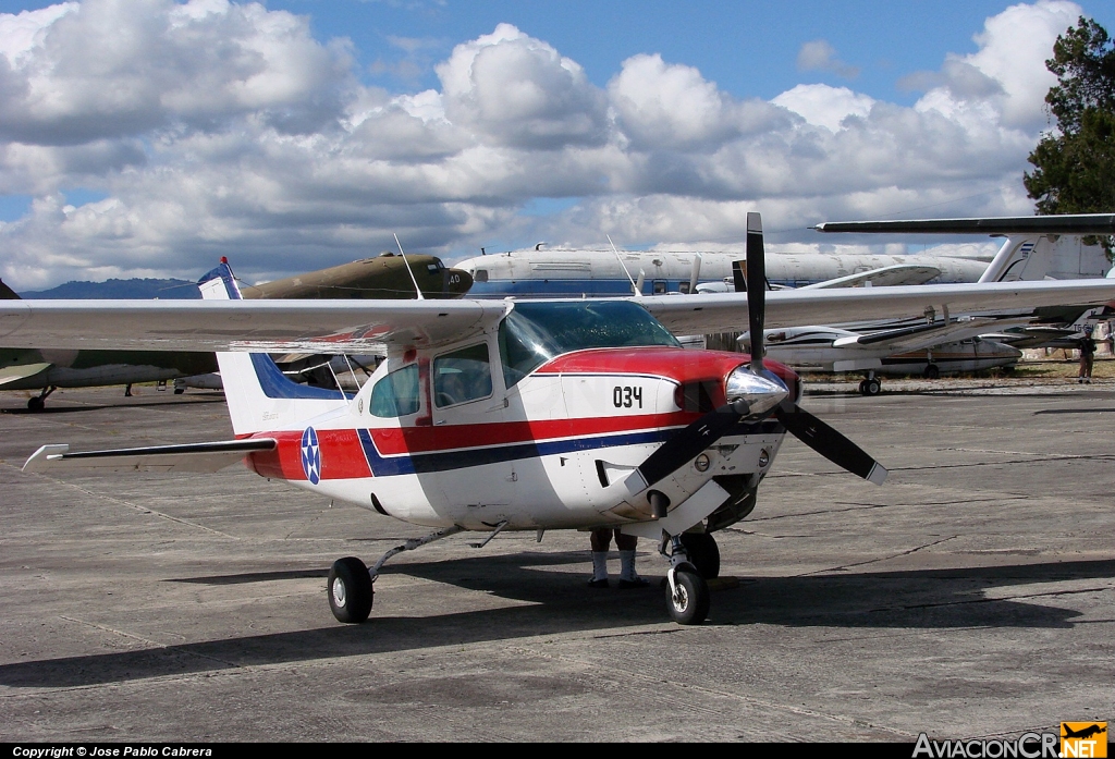 FAG 034 - Cessna 210L Centurion II - Fuerza Aérea Guatemalteca