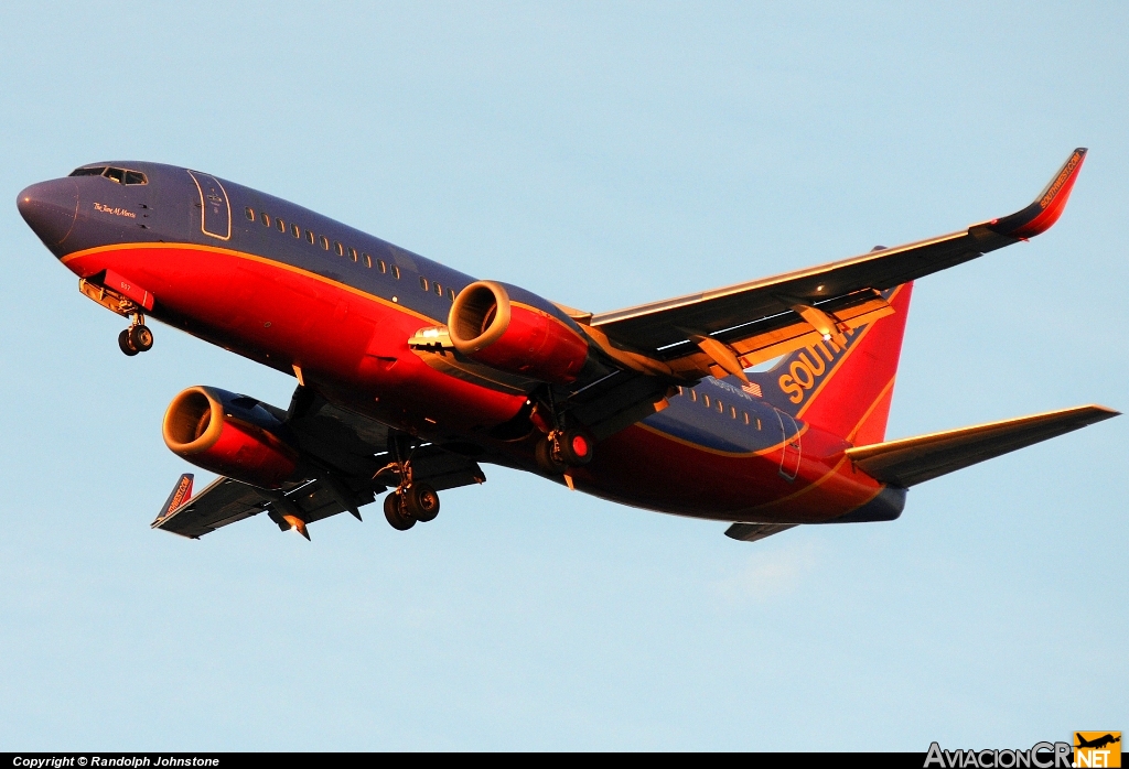 N607SW - Boeing 737-3H4 - Southwest Airlines