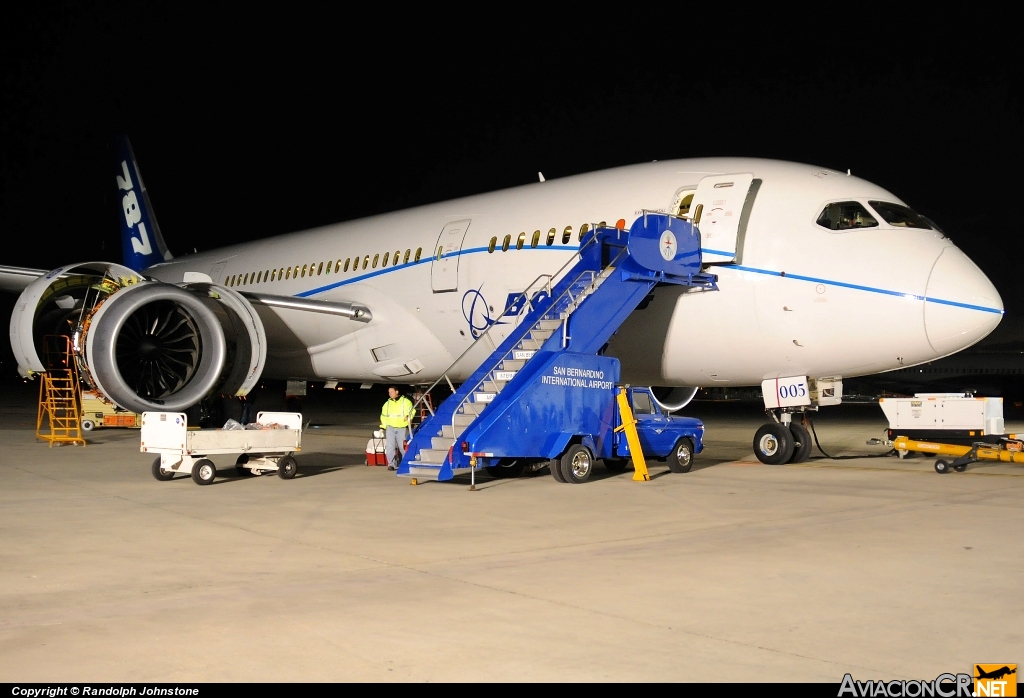 N787FT - Boeing 787-881 Dreamliner - Boeing Company