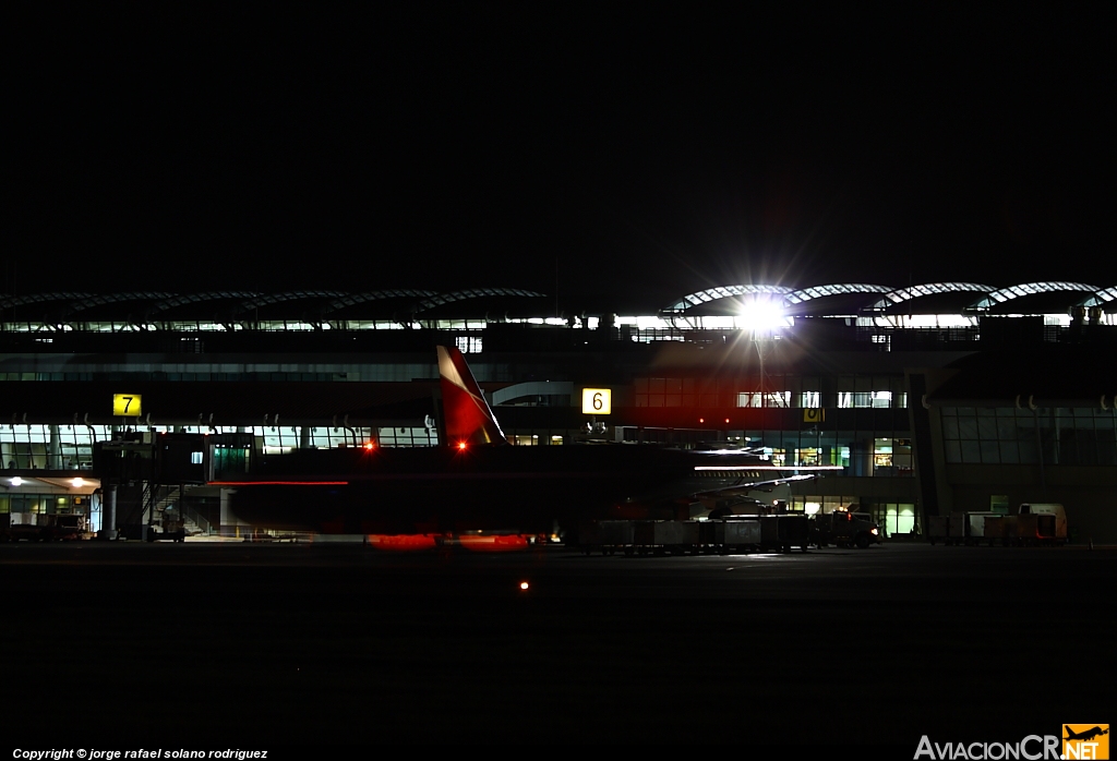 MROC - Aeropuerto - Rampa