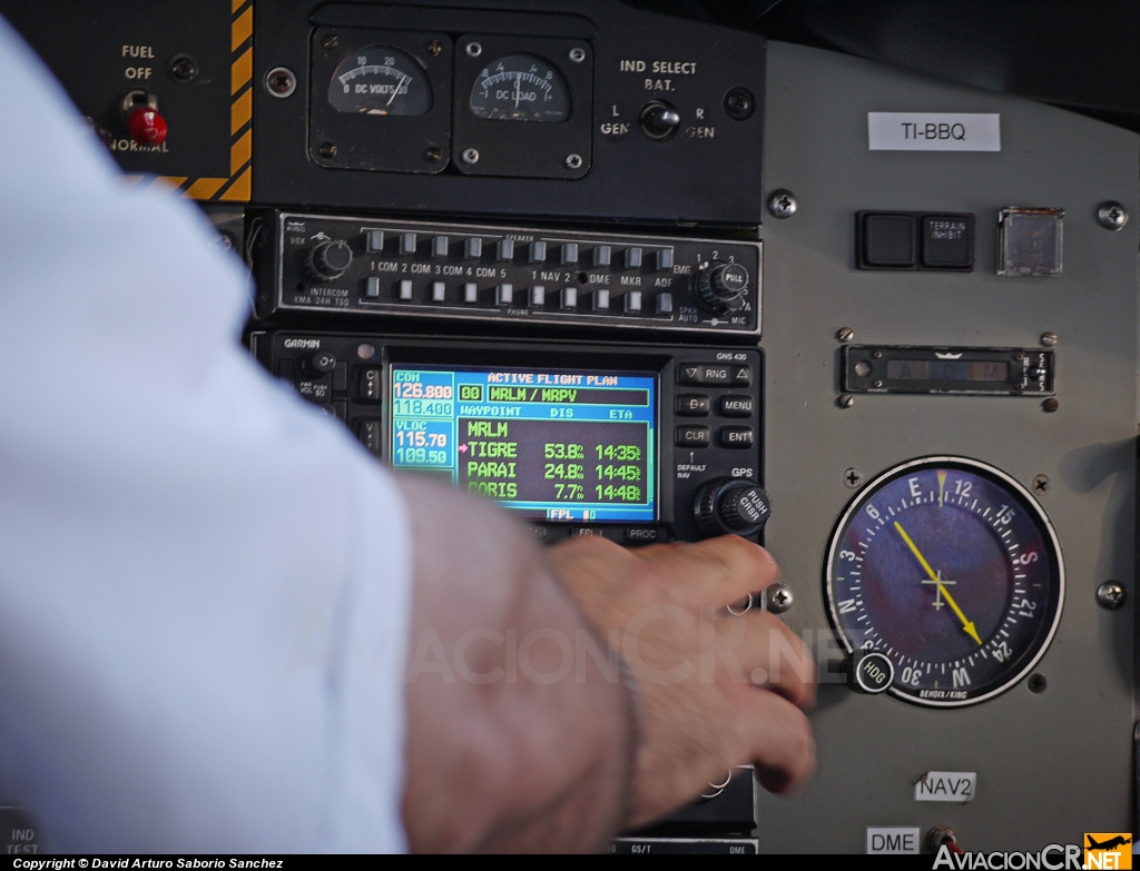 TI-BBQ - De Havilland Canada DHC-6-300 Twin Otter/VistaLiner - Nature Air