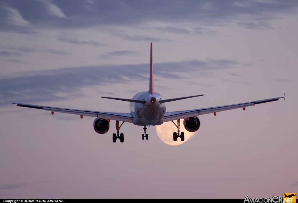 G-EZTC - Airbus A320-214 - EasyJet