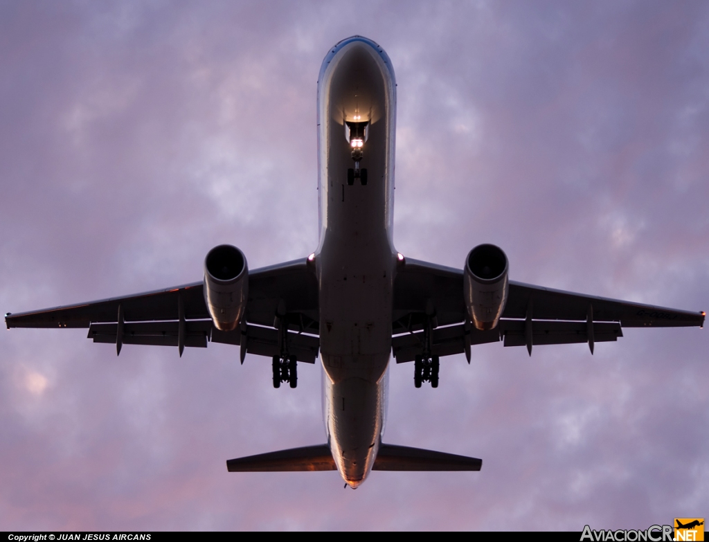 G-OOBJ - Boeing 757-2B7 - Thomson Airways