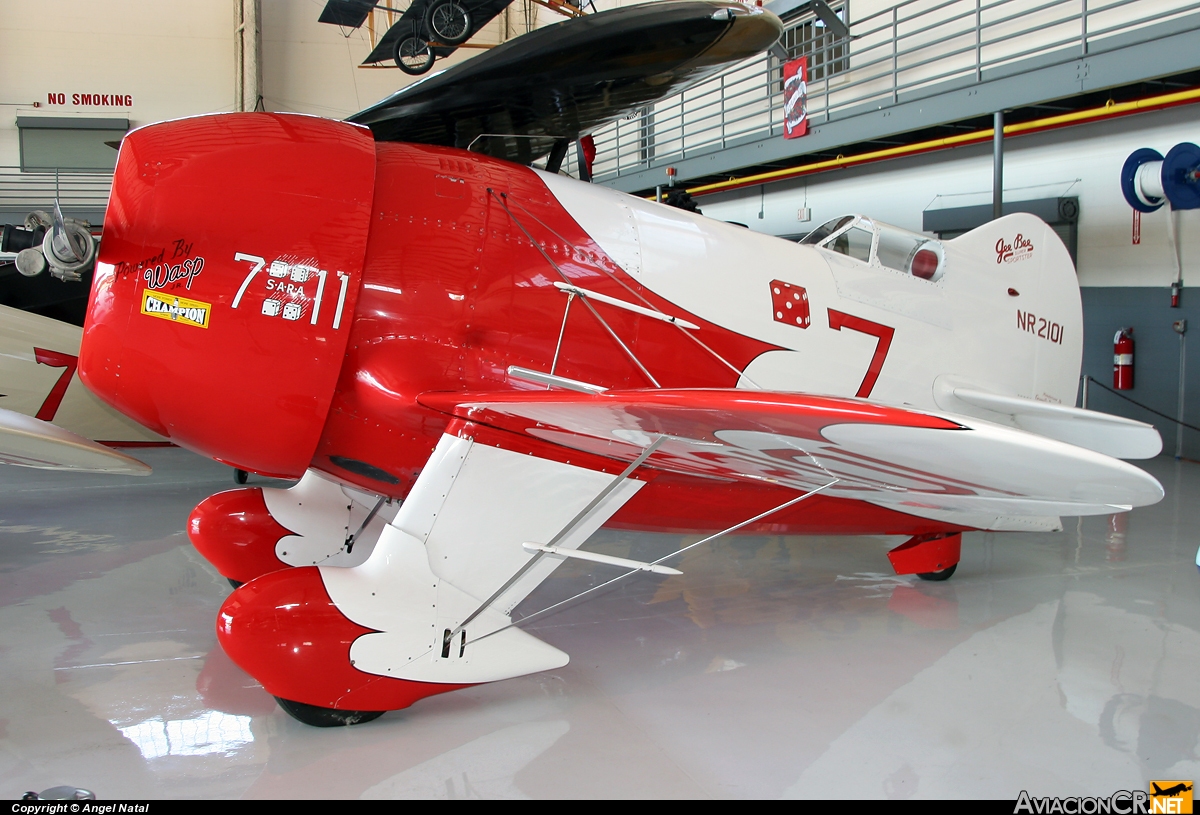 NR2101 - Gee Bee R-2 - Privado