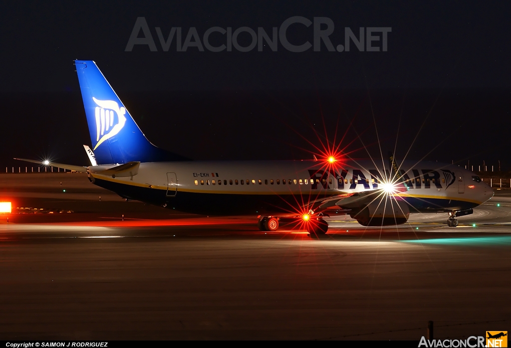 EI-EKH - Boeing 737-804 - Ryanair