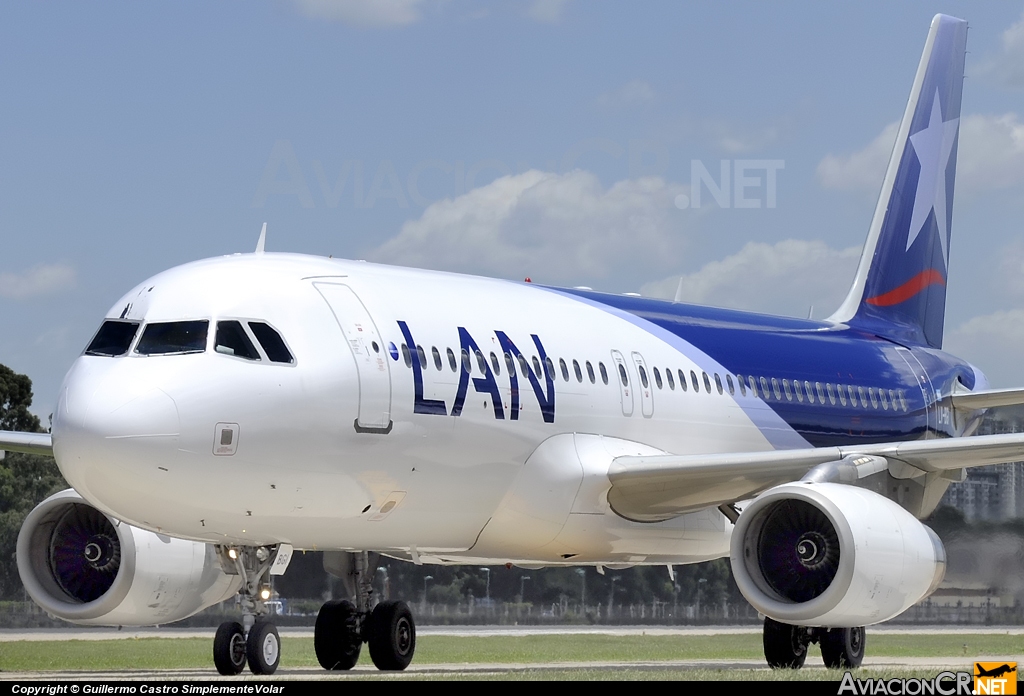 LV-BGI - Airbus A320-233 - LAN Argentina