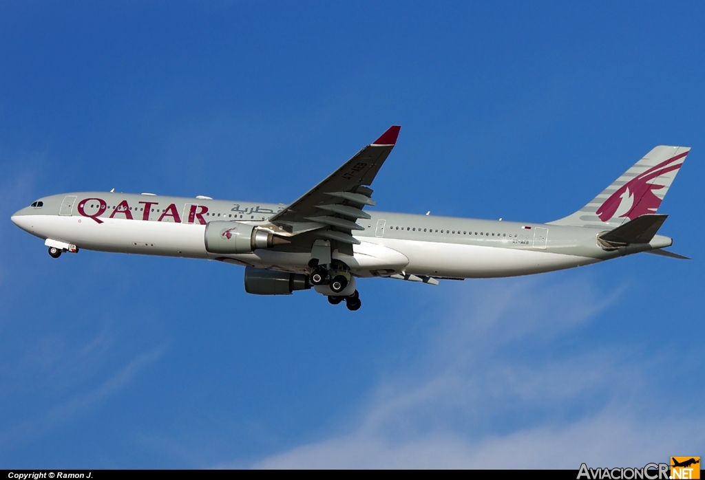 A7-AEB - Airbus A330-303 - Qatar Airways