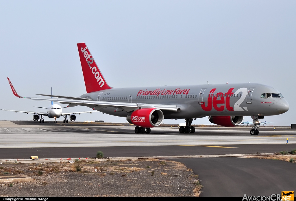 G-LSAC - Boeing 757-23A - Jet2.com