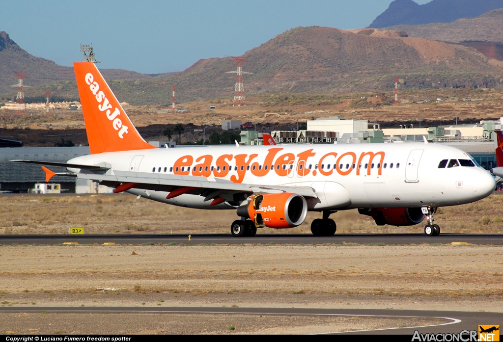 G-EZTB - Airbus A320-214 - EasyJet