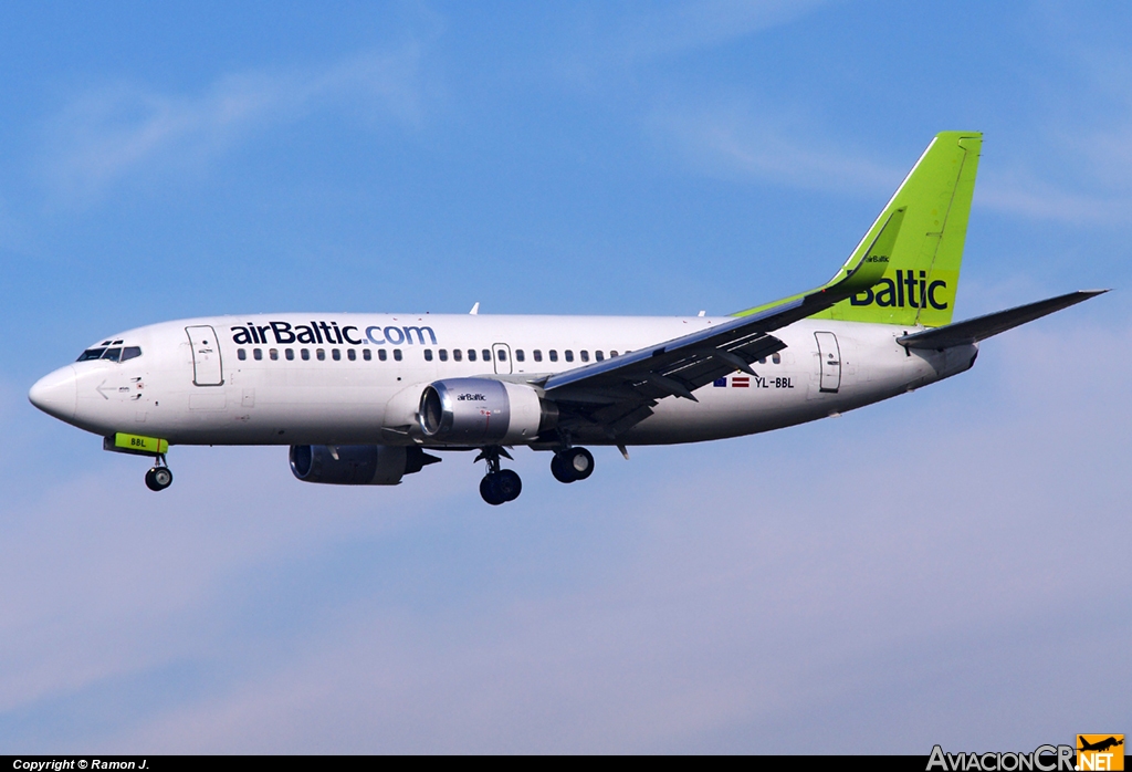 YL-BBL - Boeing 737-33V - Air Baltic