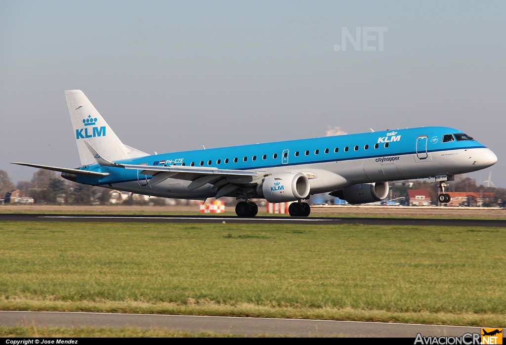 PH-EZE - Embraer 190-100STD - KLM Cityhopper