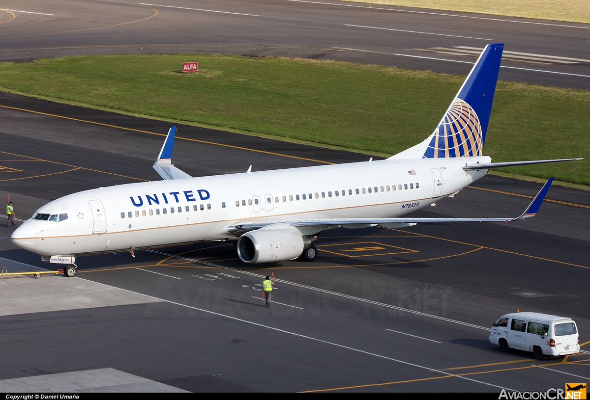 N78524 - Boeing 737-824 - United Airlines