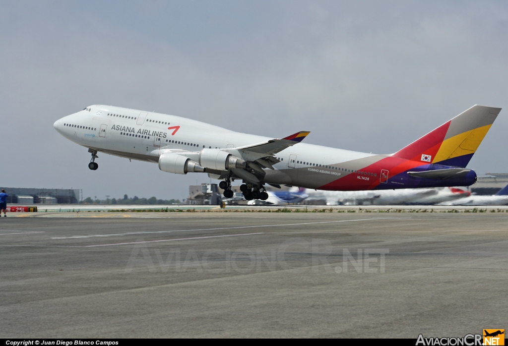 HL7428 - Boeing 747-48E - Asiana