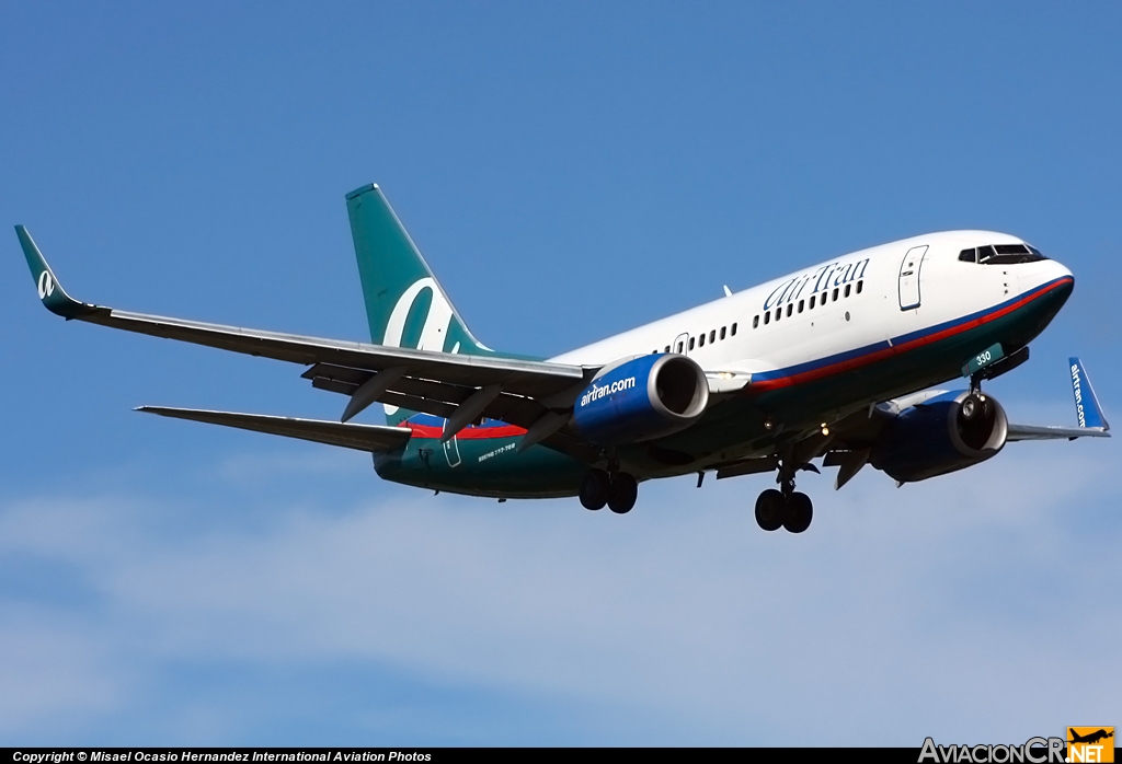 N292AT - Boeing 737-7BD - Air Tran