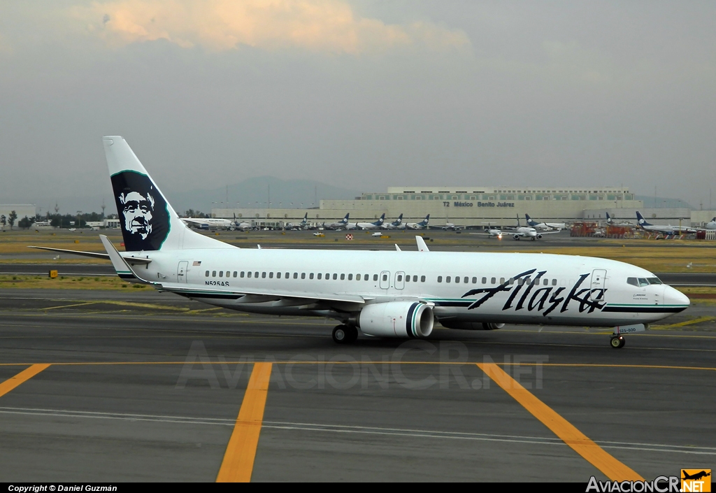 N525AS - Boeing 737-890 - Alaska Airlines