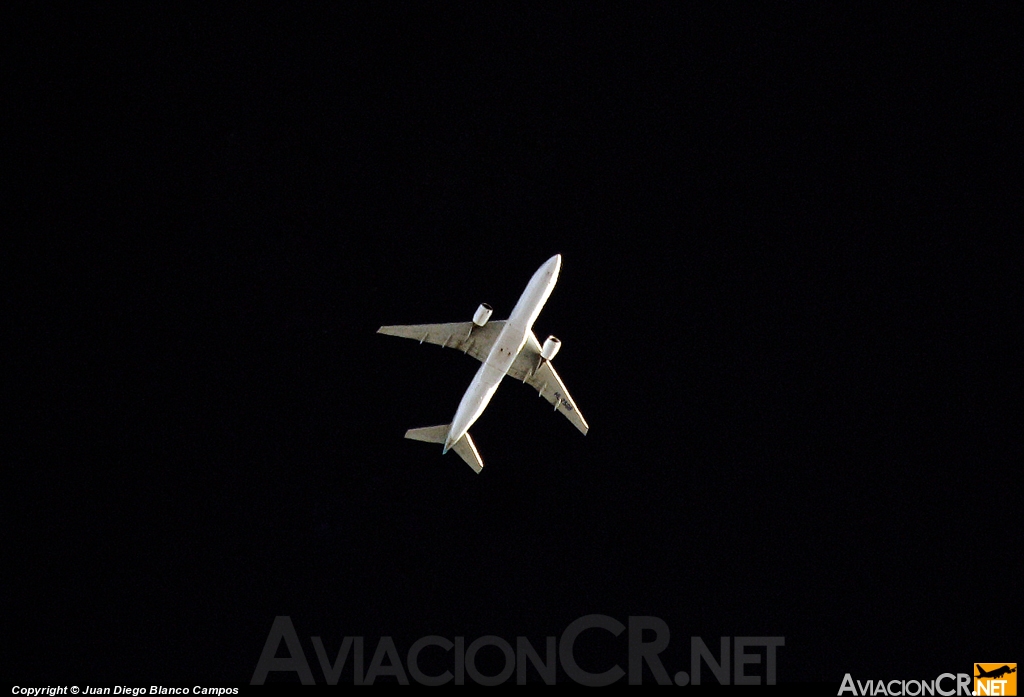 HL7598 - Boeing 777-2B5/ER - Korean Air