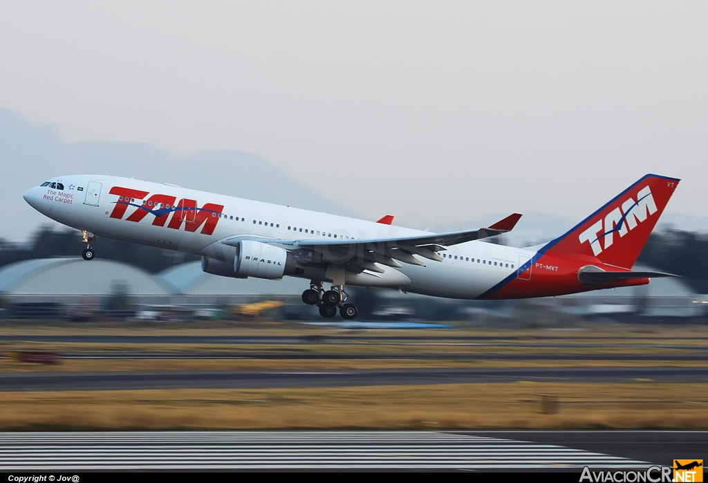 PT-MVT - Airbus A330-223 - TAM