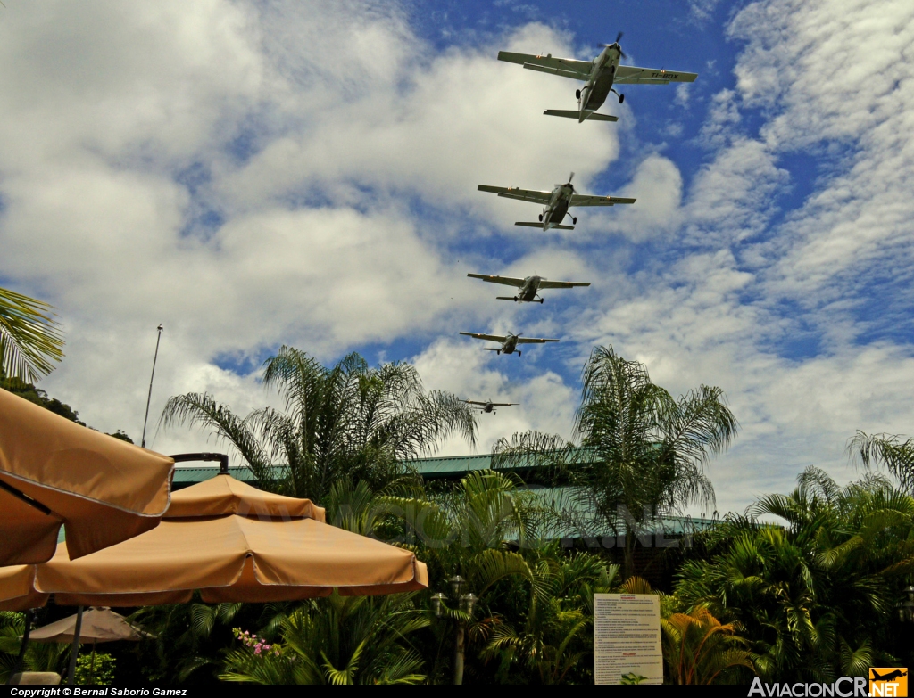 TI-BDX - Cessna 208B Grand Caravan - SANSA - Servicios Aereos Nacionales S.A.
