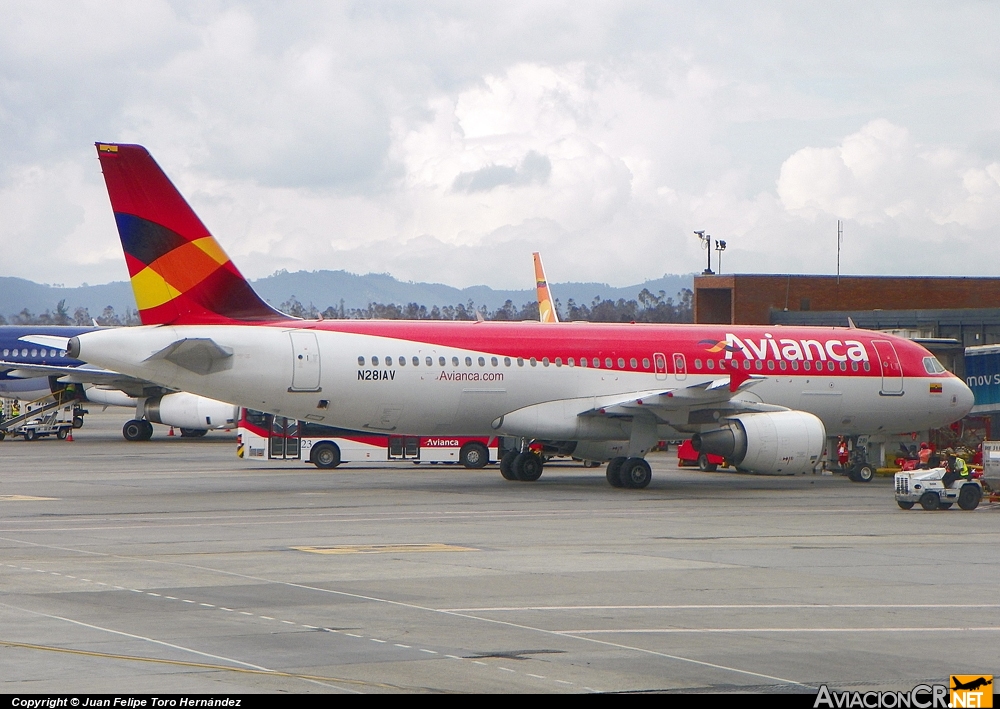 N281AV - Airbus A320-214 - Avianca Colombia