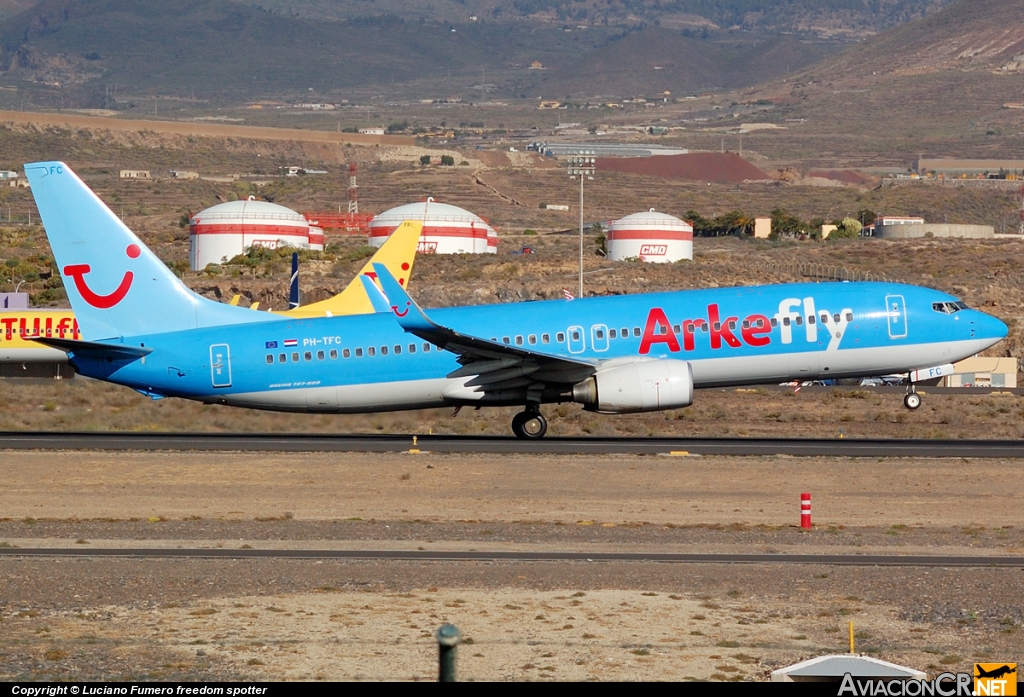 PH-TFC - Boeing 737-8K5 - ArkeFly