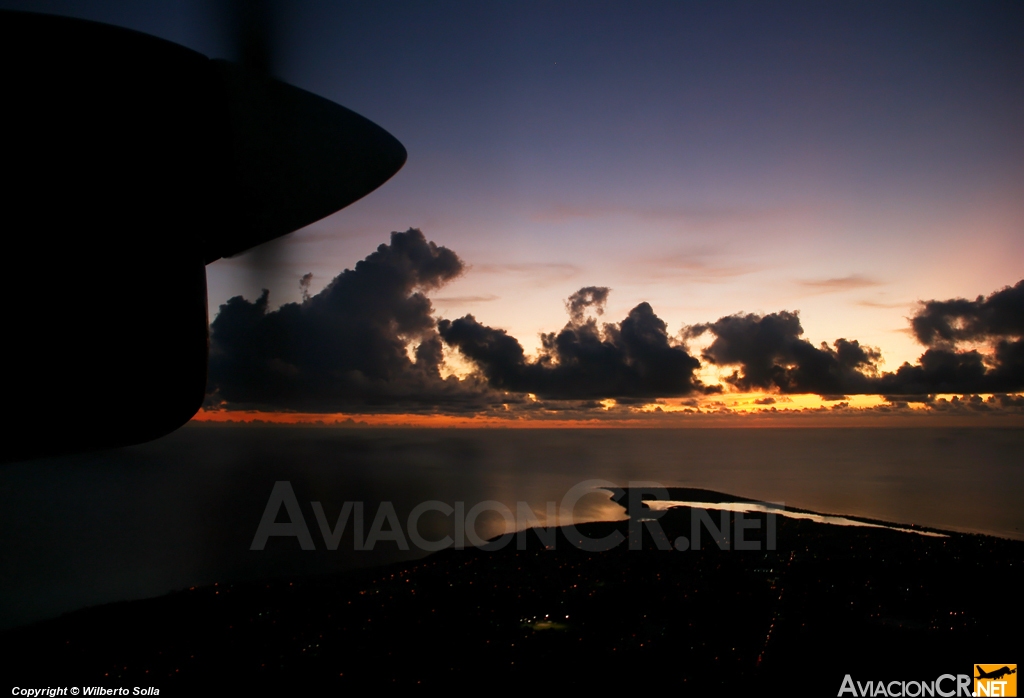 N288SA - De Havilland Canada DHC-6-300 Twin Otter - Seaborne AIrlines