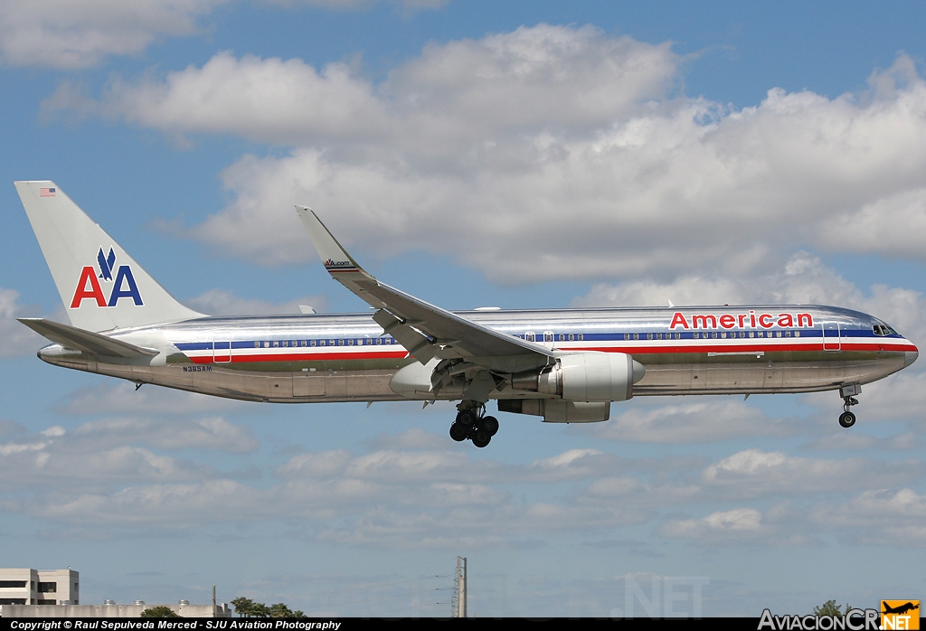 N385AM - Boeing 767-323/ER - American Airlines