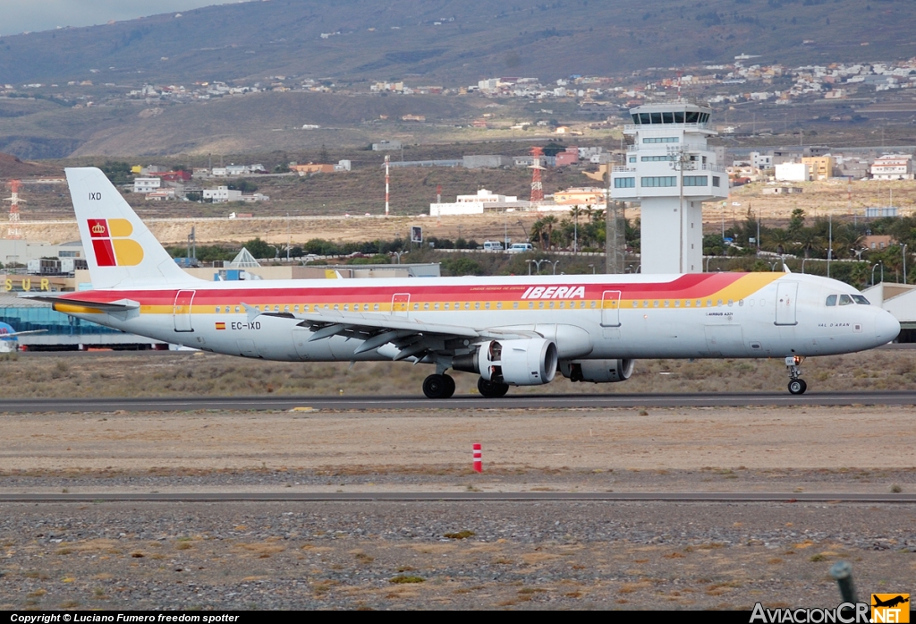 EC-IXD - Airbus A321-211 - Iberia