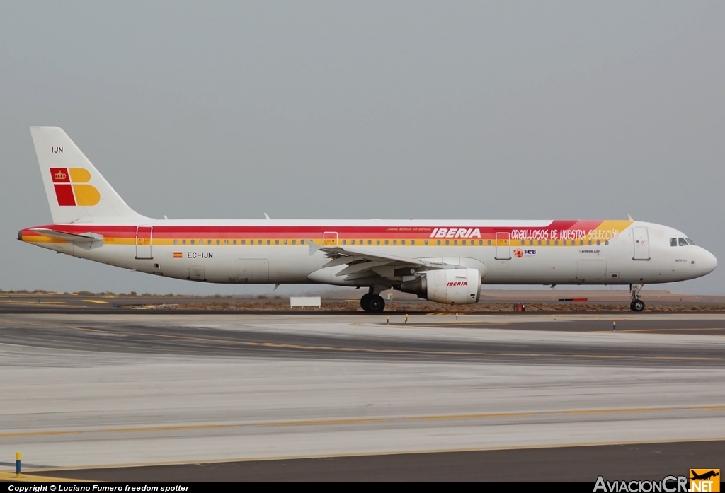 EC-IJN - Airbus A321-211 - Iberia