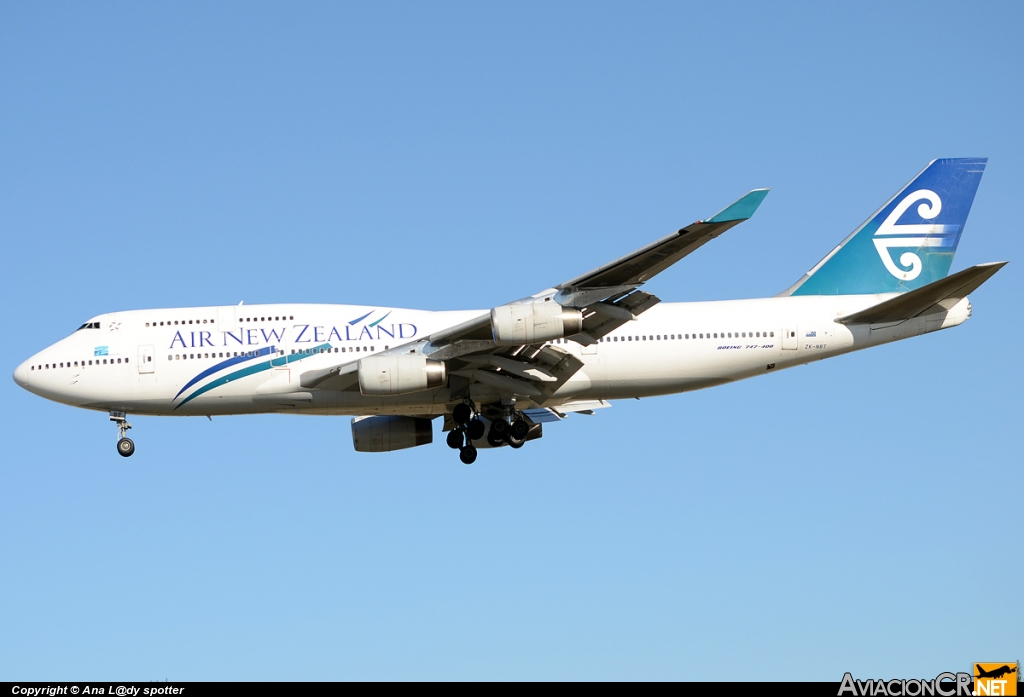 ZK-NBT - Boeing 747-419 - Air New Zealand
