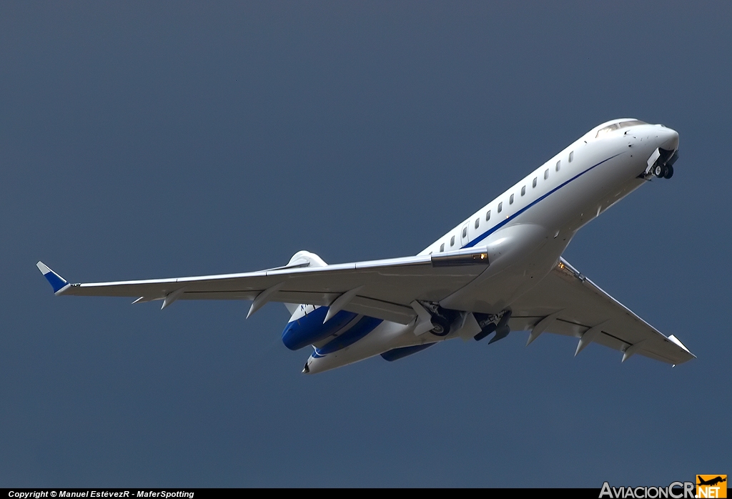 N702DR - Bombardier BD-700-1A10 Global Express XRS - Privado