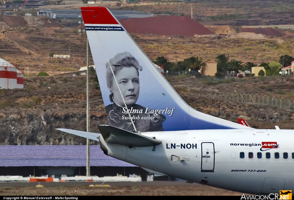 LN-NOH - Boeing 737-86N - Norwegian Air Shuttle