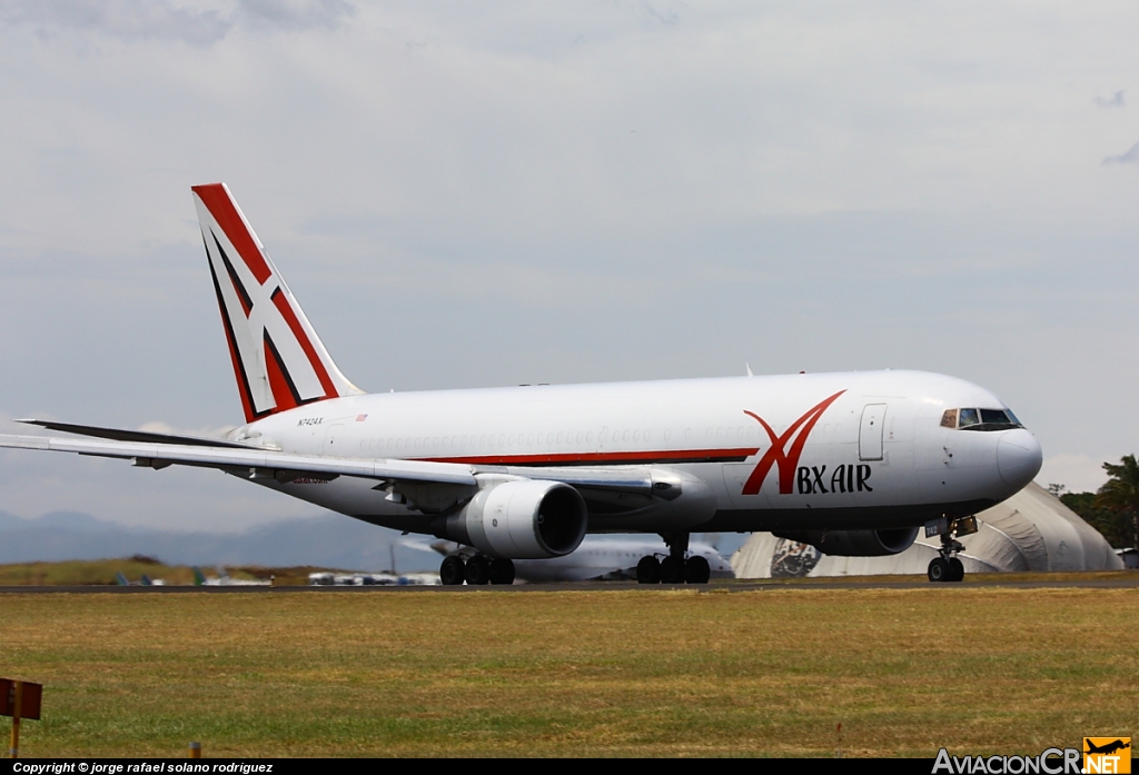 N742AX - Boeing 767-232/SF - ABX Air
