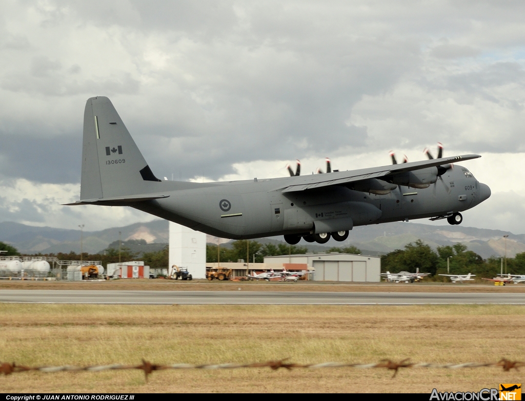 130609 - Lockheed CC-130J Super Hercules - Canada - Air Force