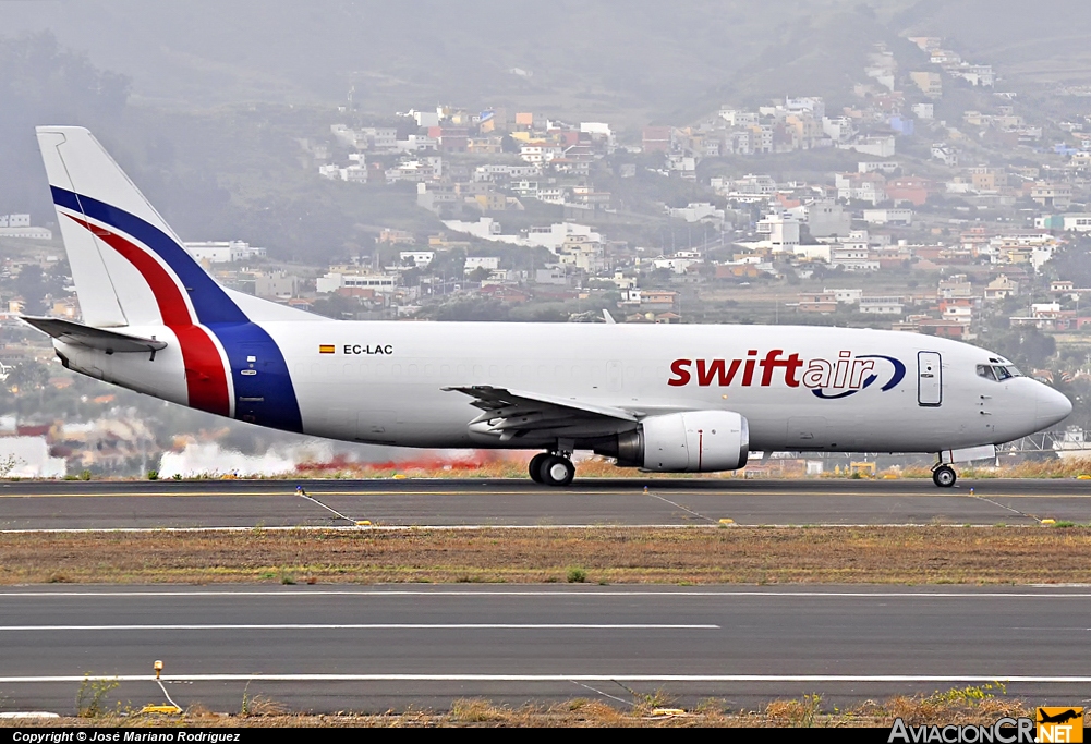 EC-LAC - Boeing 737-3M8(SF) - Swiftair