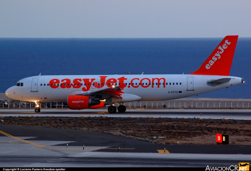 G-EZTG - Airbus A320-214 - EasyJet Airline