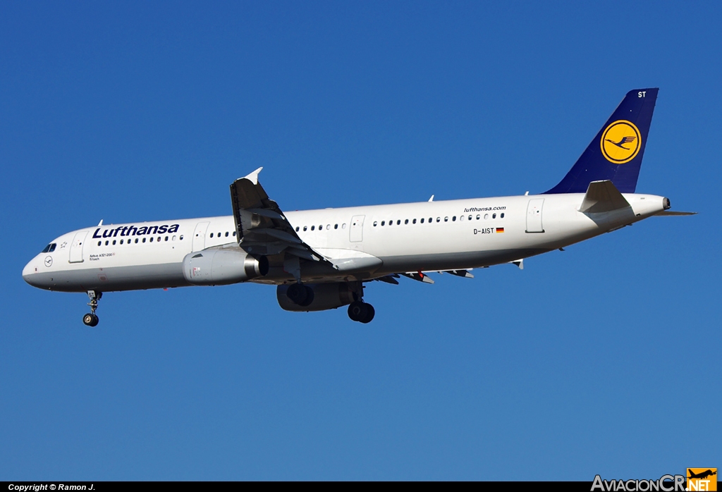 D-AIST - Airbus A321-231 - Lufthansa