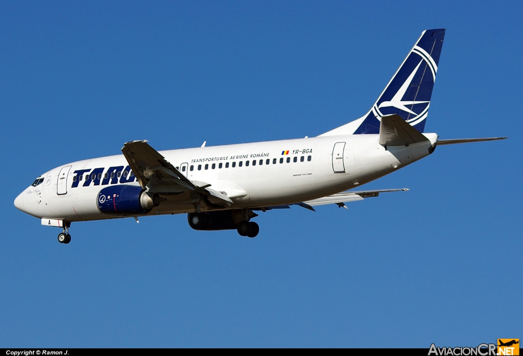 YR-BGA - Boeing 737-38J - Tarom - Romanian Air Transport