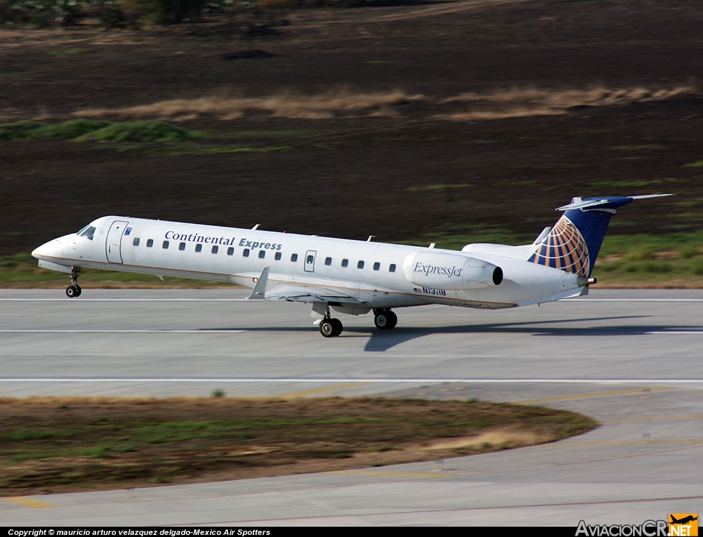 N13118 - Embraer ERJ-145XR - Continental Express (ExpressJet Airlines)