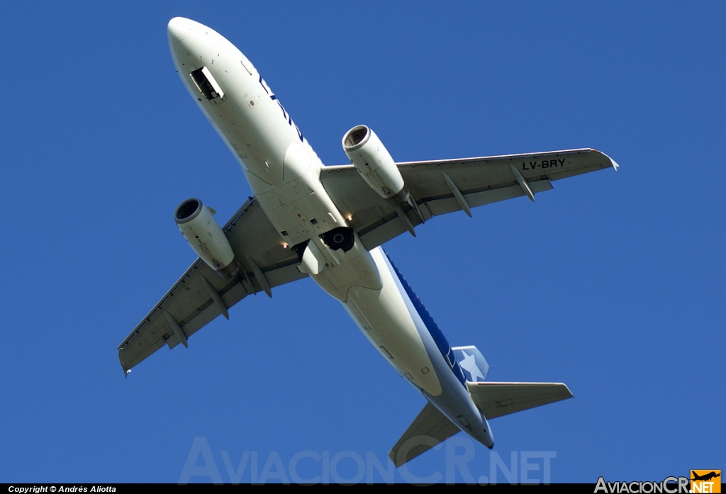 LV-BRY - Airbus A320-233 - LAN Argentina