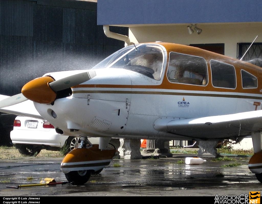 TI-BDT - Piper PA28-181 Archer II - CPEA - Escuela de Aviación