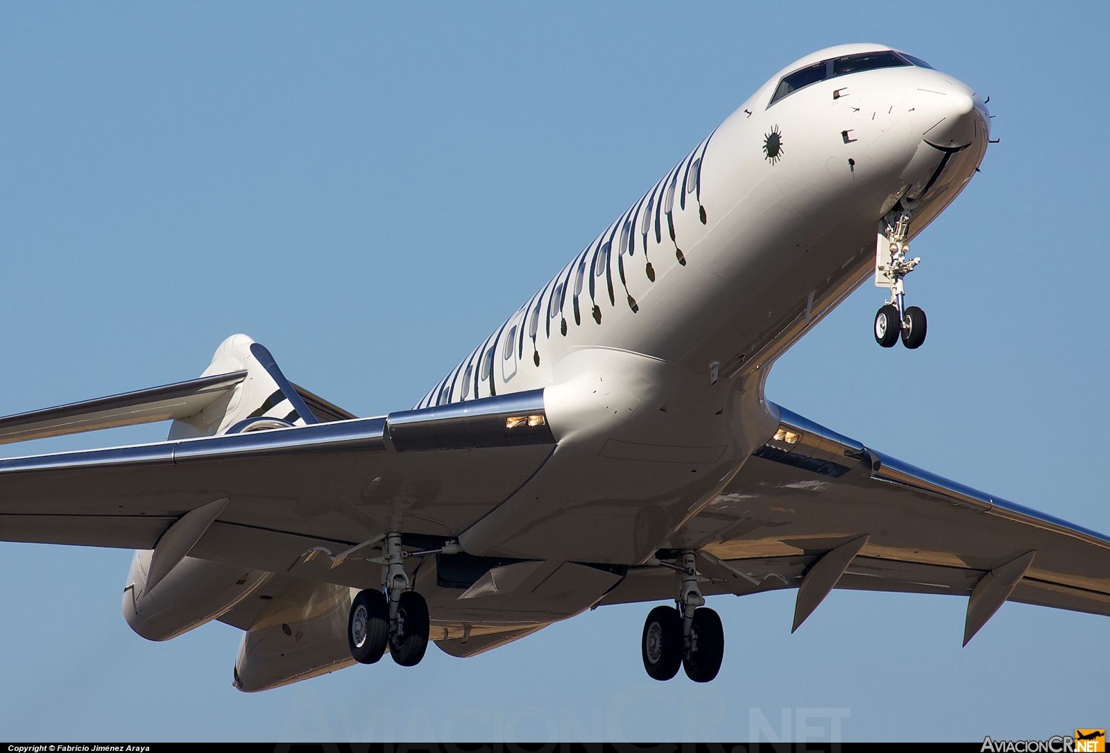 C-GCDS - Bombardier BD-700-1A10 Global Express - Execaire