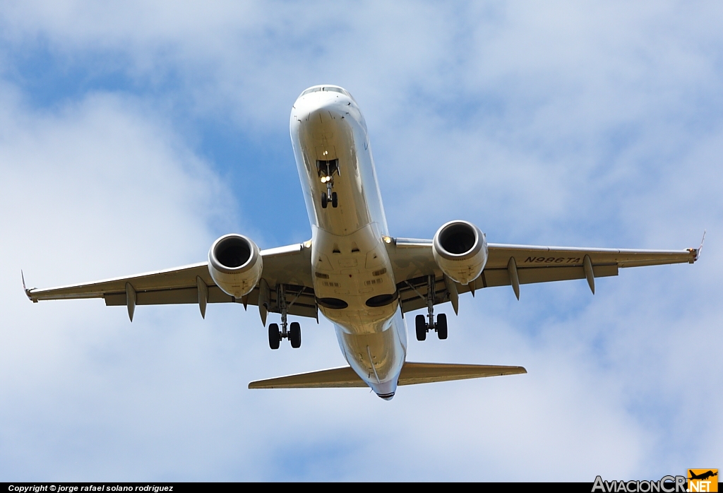 N986TA - Embraer 190-100IGW - TACA