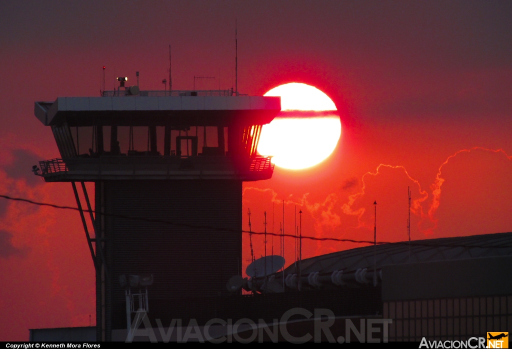 MROC - Torre de Control - Aeropuerto