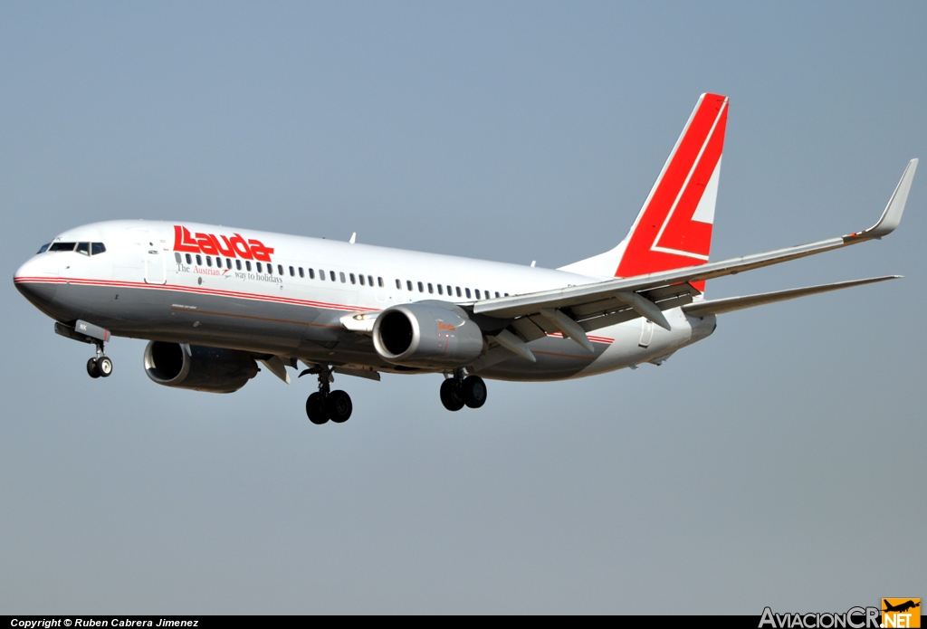 OE-LNK - Boeing 737-8Z9 - Lauda Air